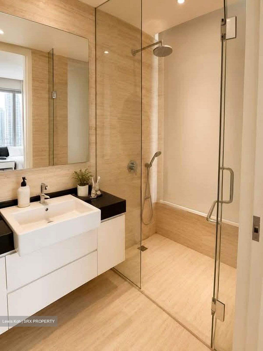 RiverGate (D9), Apartment #588306211